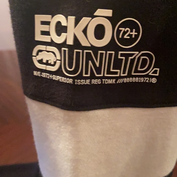 EckoRed hooded zip up sweater - Picture 7 of 9